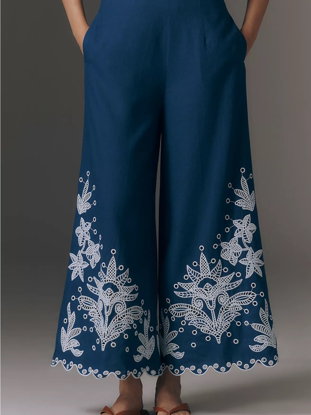 Farm Rio Linen Embroidered Set - Picture 6 of 14